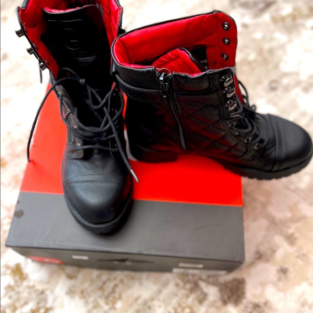 Guess black Martha combat boots